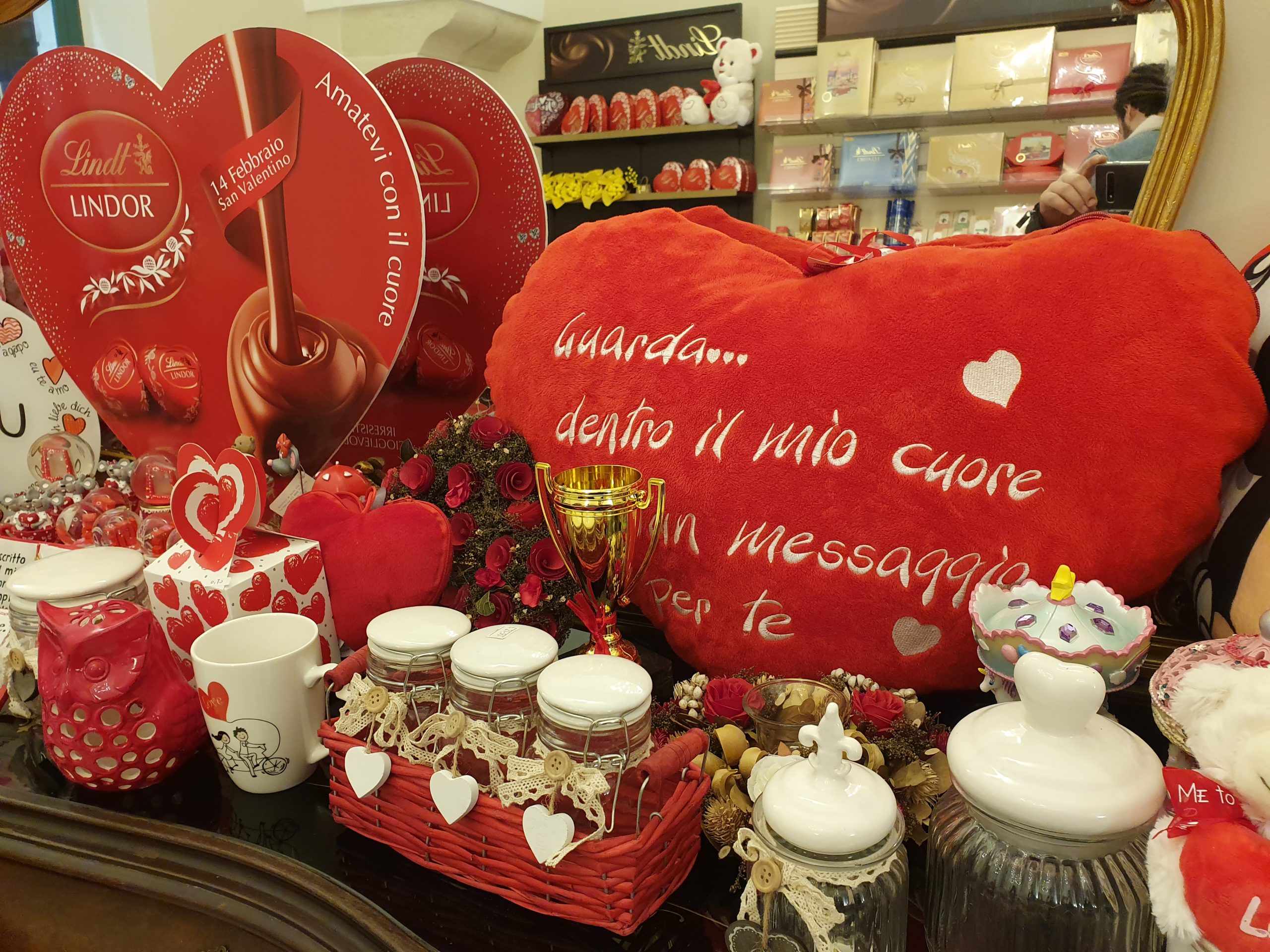 San Valentino - Borgi Cioccolateria Lindt